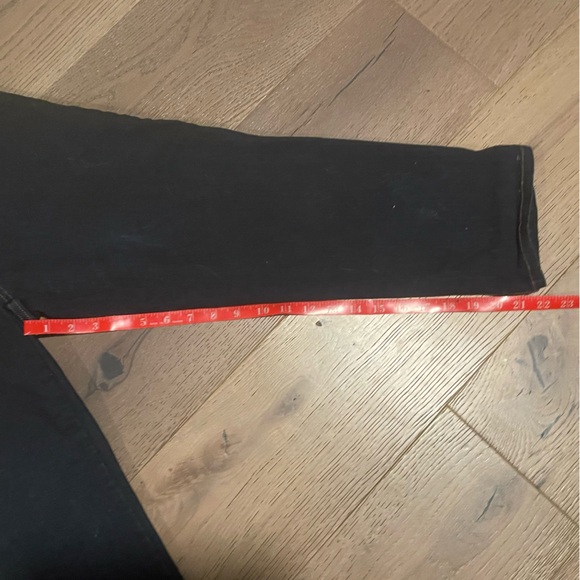 St John’s Bay women’s jean capris size 6 NWOT waist size 30 - Picture 3 of 8